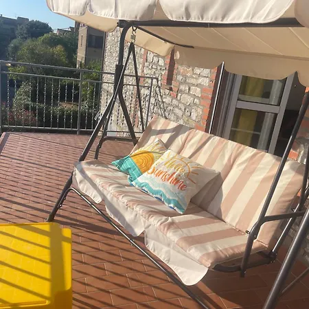 Sunshine Sanfatucchio