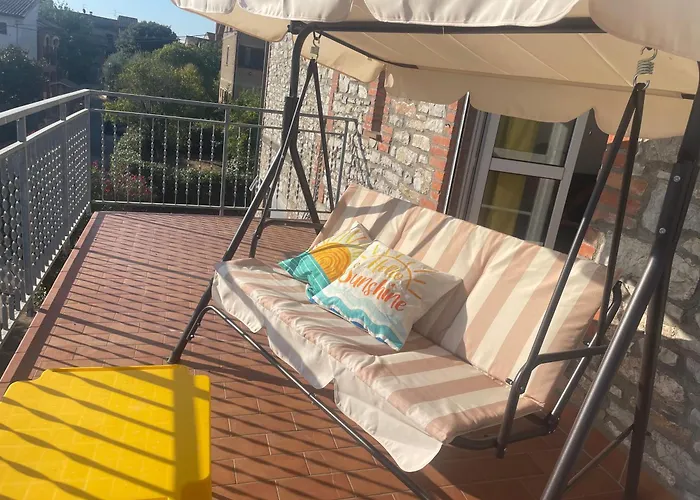 Sunshine Sanfatucchio